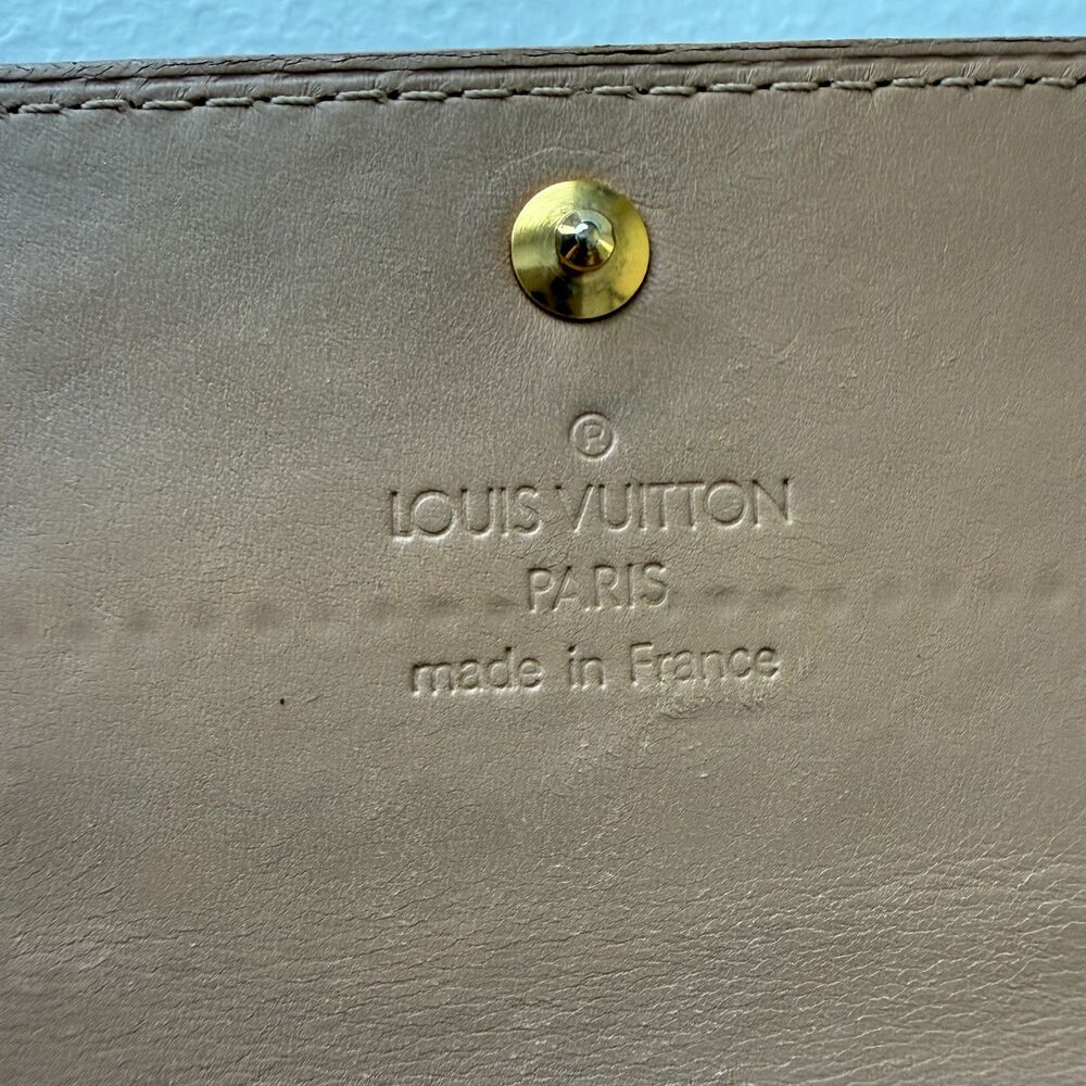 Louis Vuitton Vernis beige monogram long wallet authentic with COA 7.5x4 - Picture 7 of 8
